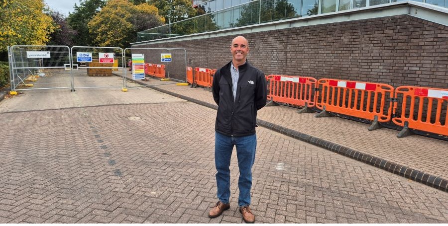 Tim Anker of Colo-X outside nLighten Bristol BRS1 data centre