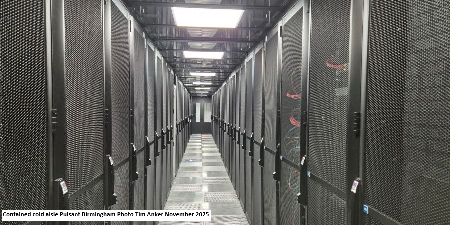 Contained cold aisle at Pulsant Birmingham WM-1 data centre